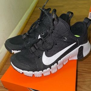 Nike shoes suoer comfy